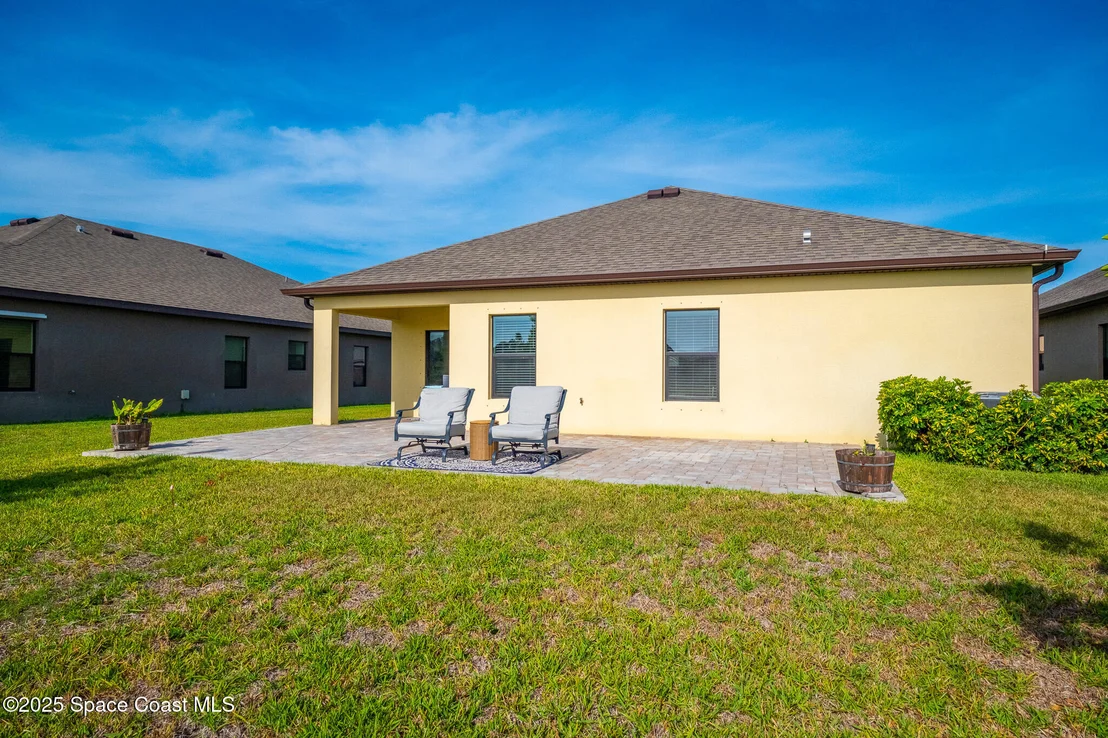Photo of 289 Wiregrass Avenue