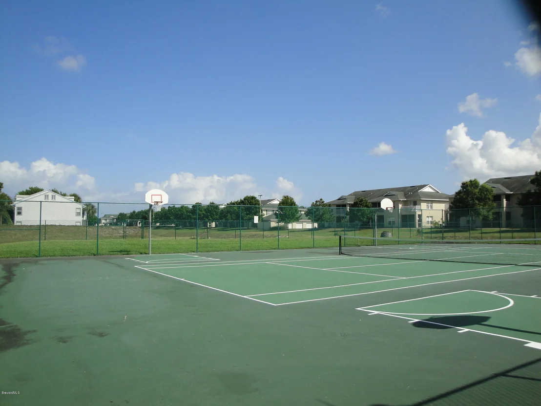 Photo of Unit 102 at 895 Luminary Circle