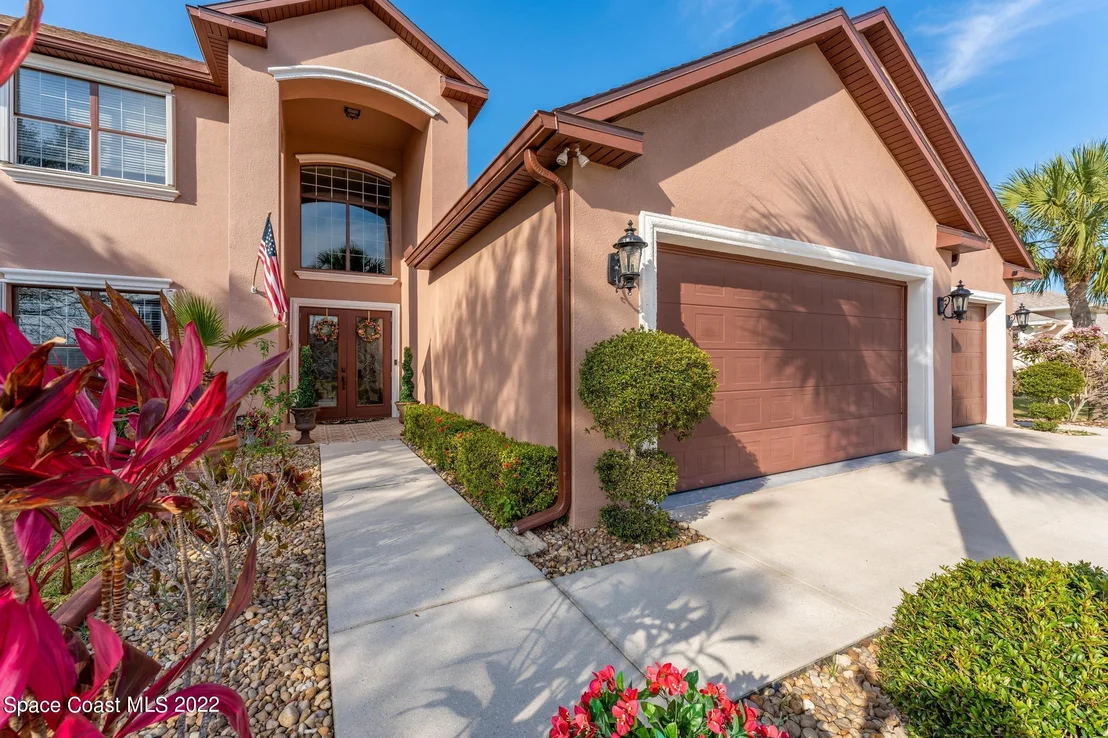 Photo of 1358 Centennial Way