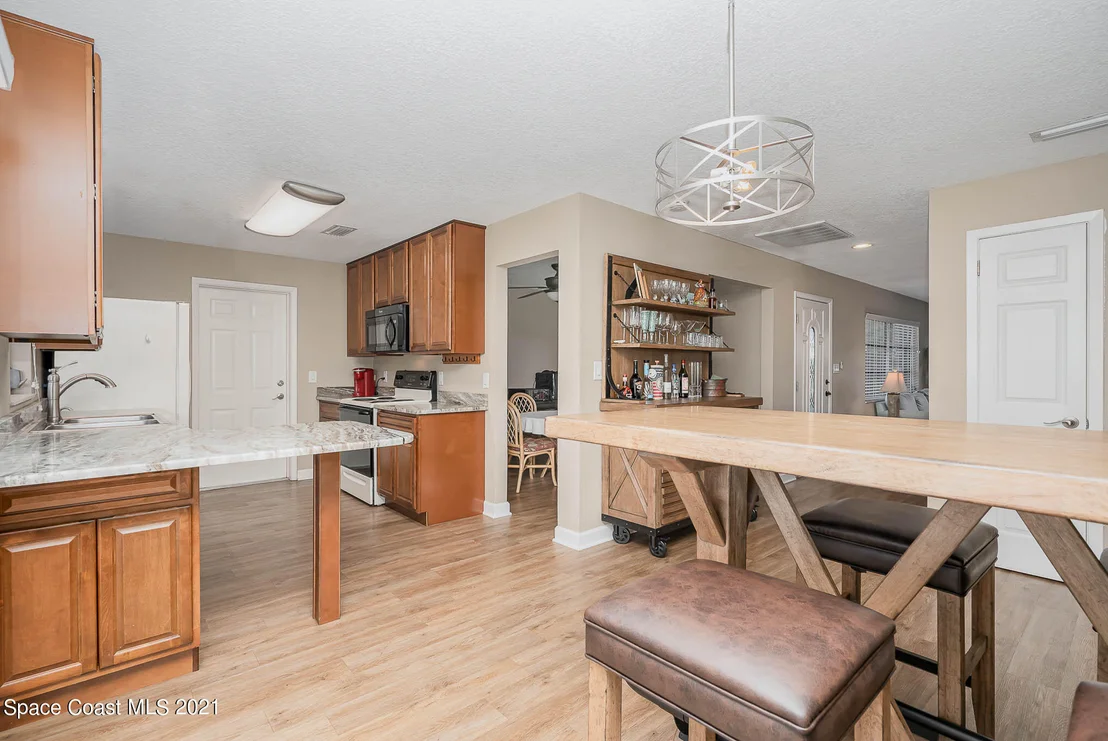 Photo of 1711 Hubbard Drive