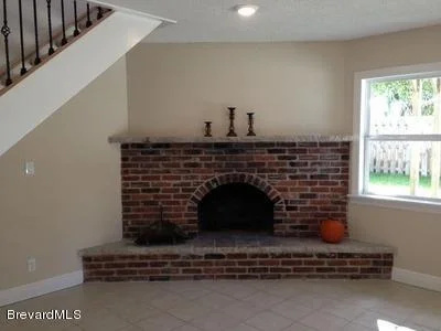 Photo of 255 S Robert Way