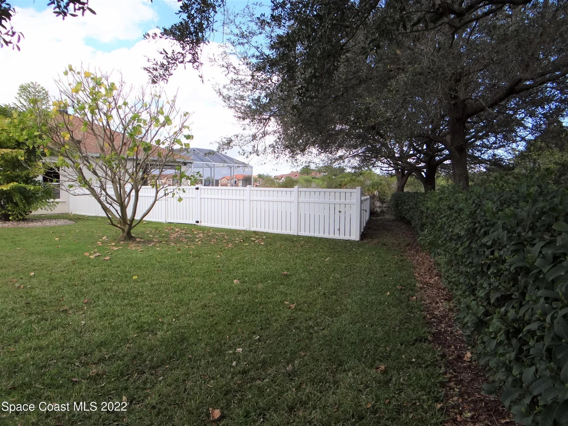Photo of 3100 Huntleigh Way