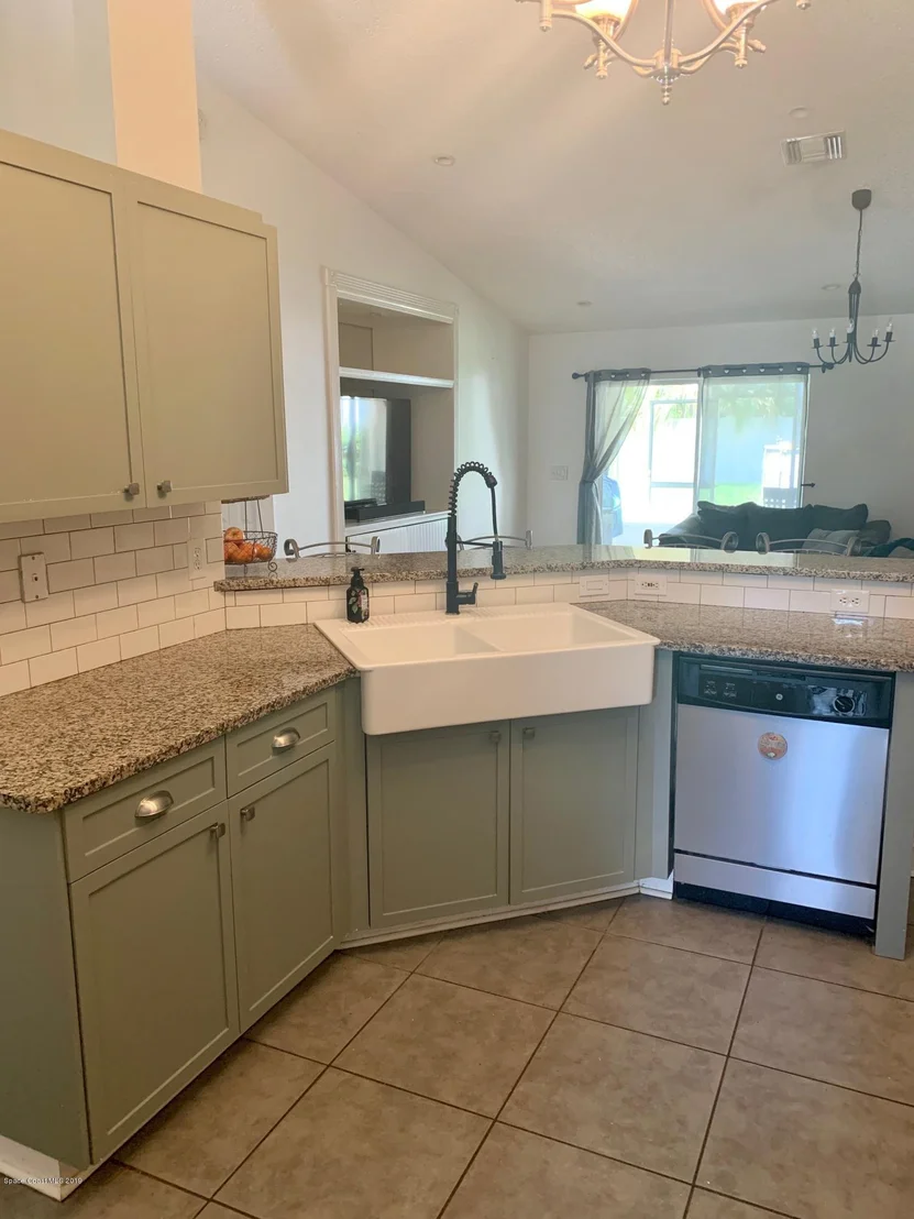 Photo of 6870 Cairo Road