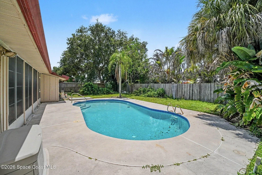 Photo of 1200 Palmdale Circle NE