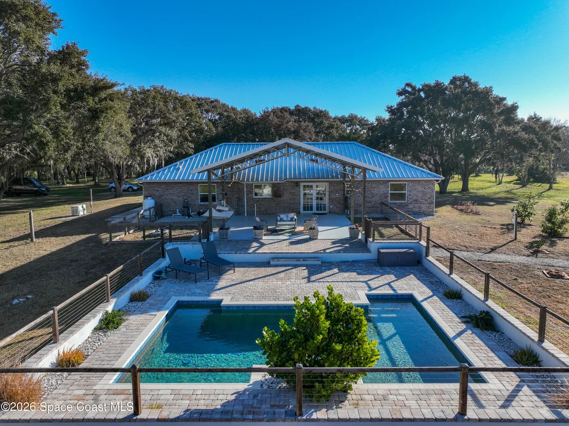 Photo of 2940 Flounder Creek Road