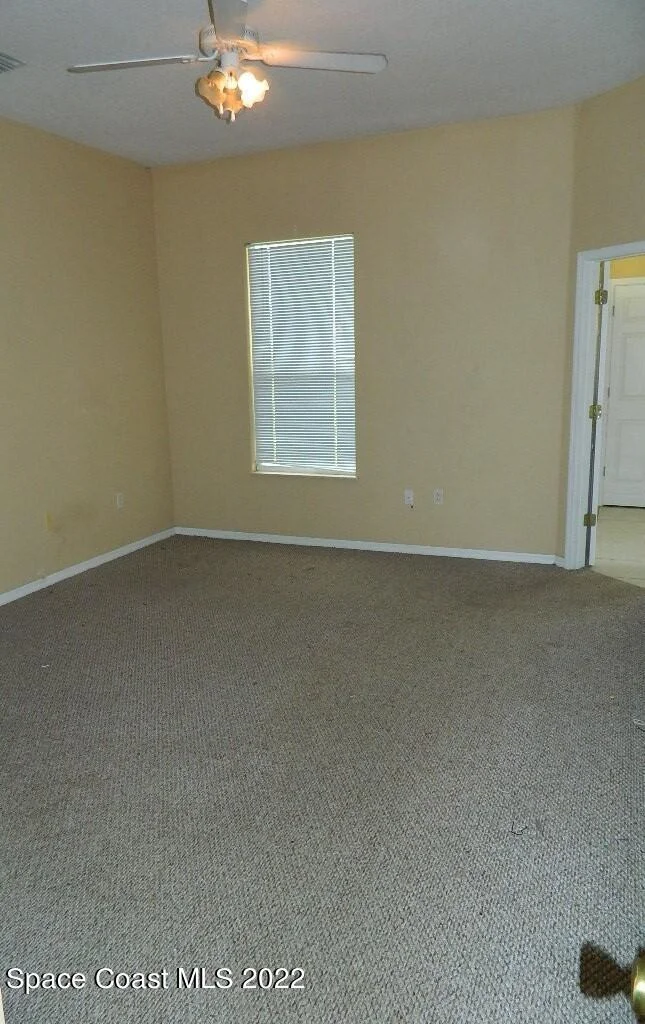 Photo of 907 Bluegrass Lane