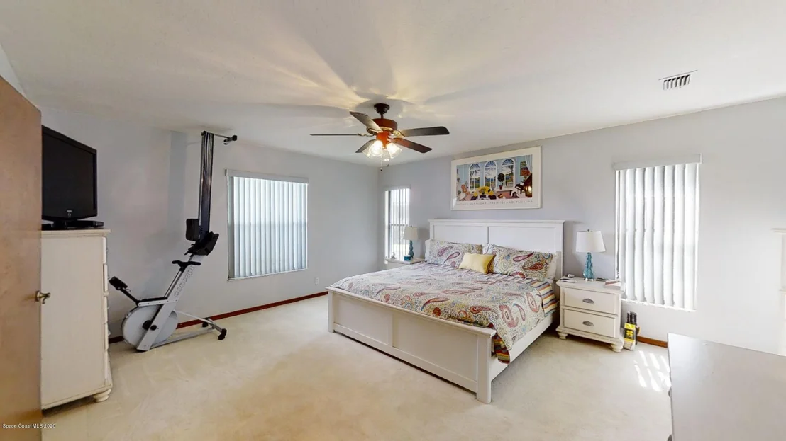 Photo of 1380 Silver Lake Drive