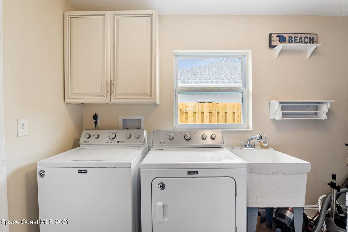 Photo of 680 Poinsetta Drive