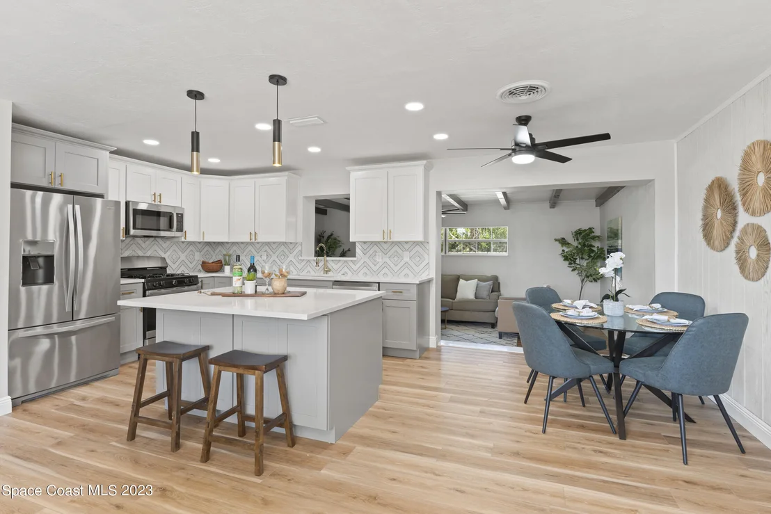 Photo of 135 Melaleuca Drive