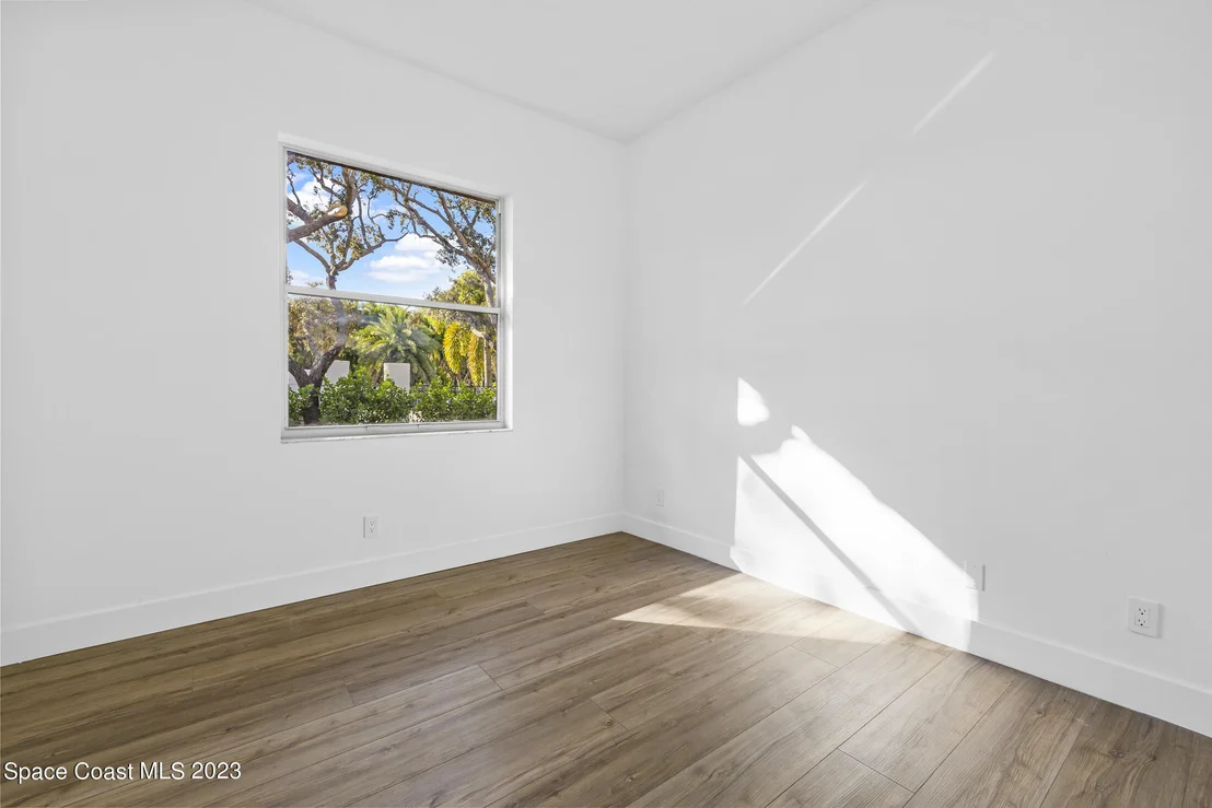 Photo of 473 Peregrine Drive