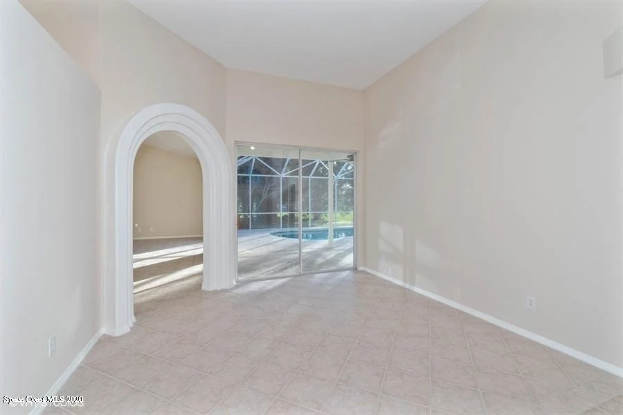 Photo of 5640 Sheffield Place