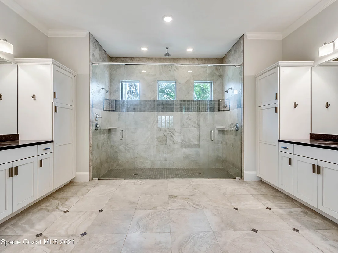 Photo of 357 Southampton Drive
