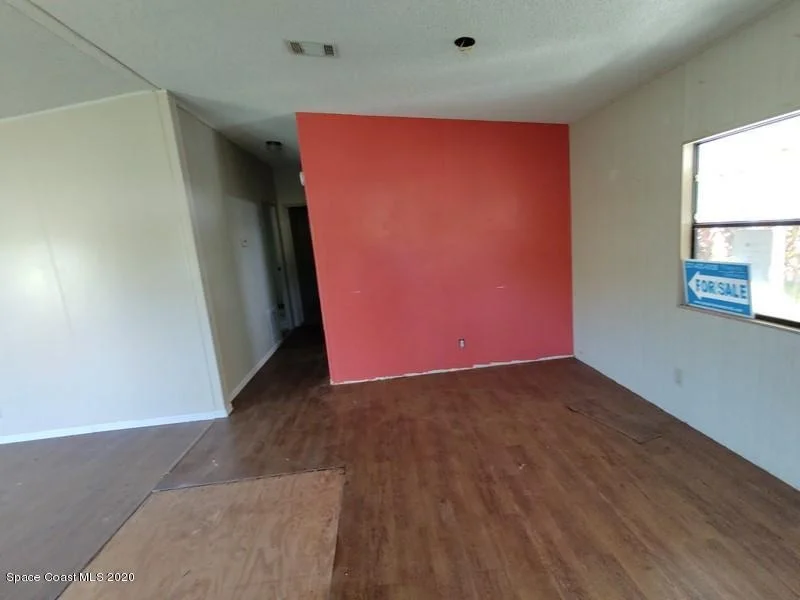 Photo of 4415 Twin Lakes Drive
