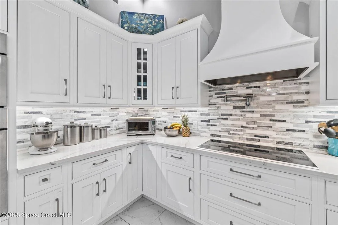 Photo of 370 Baytree Drive