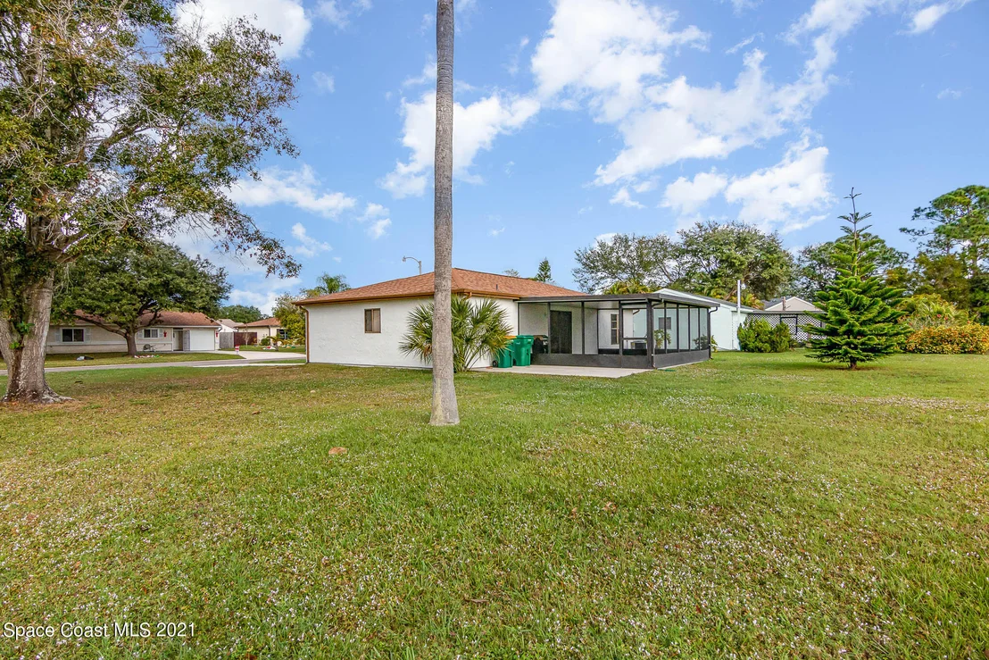 Photo of 933 Gables Way