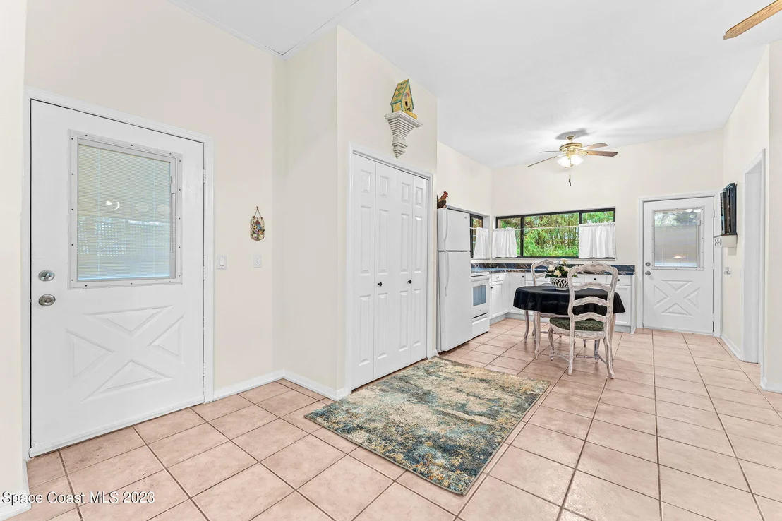 Photo of 2499 Hideaway Lane