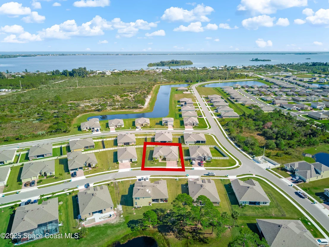 Photo of 7075 Serpentine Court