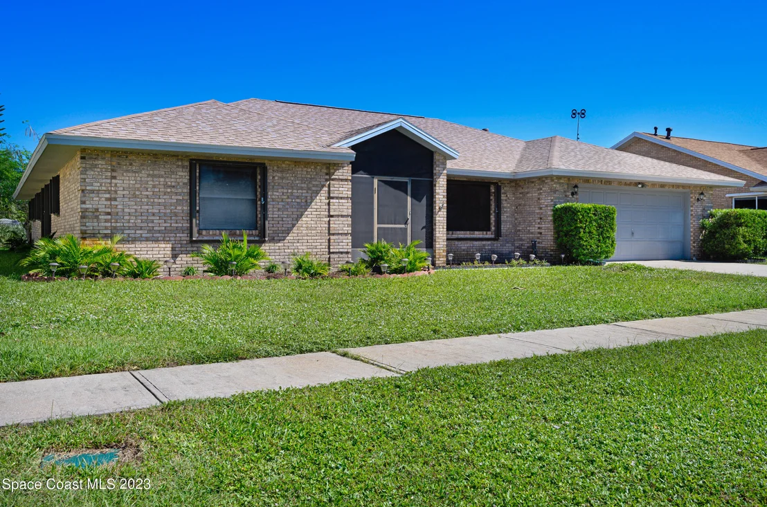 Photo of 3537 Swallow Drive