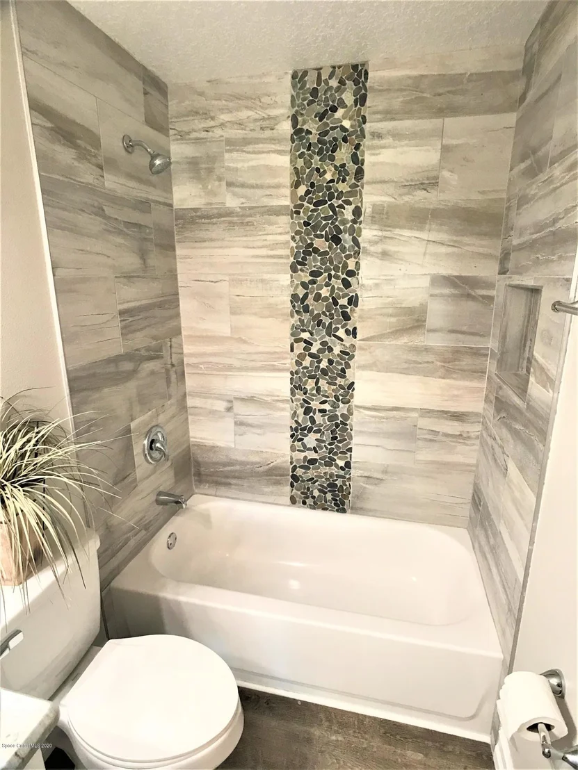 Photo of 1510 Albert Drive