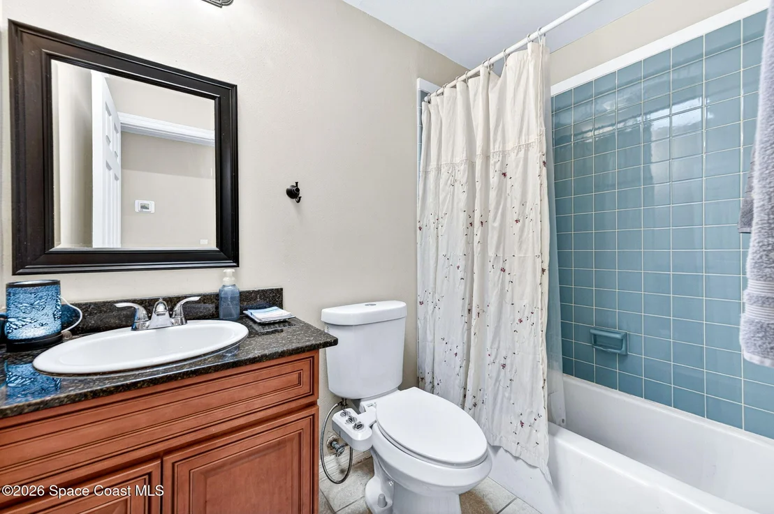 Photo of 719 Bianca Drive NE