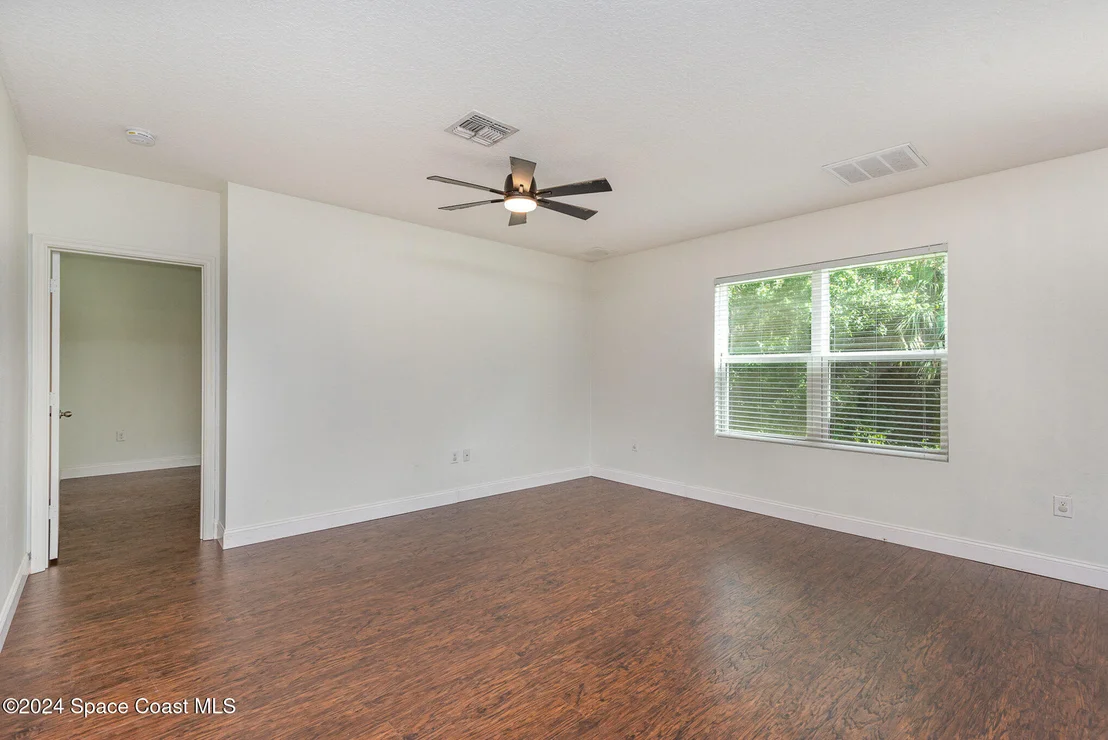 Photo of 2675 Falcon Lane