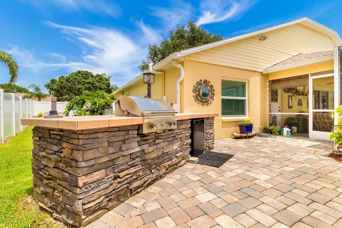 Photo of 2285 Bent Pine Street