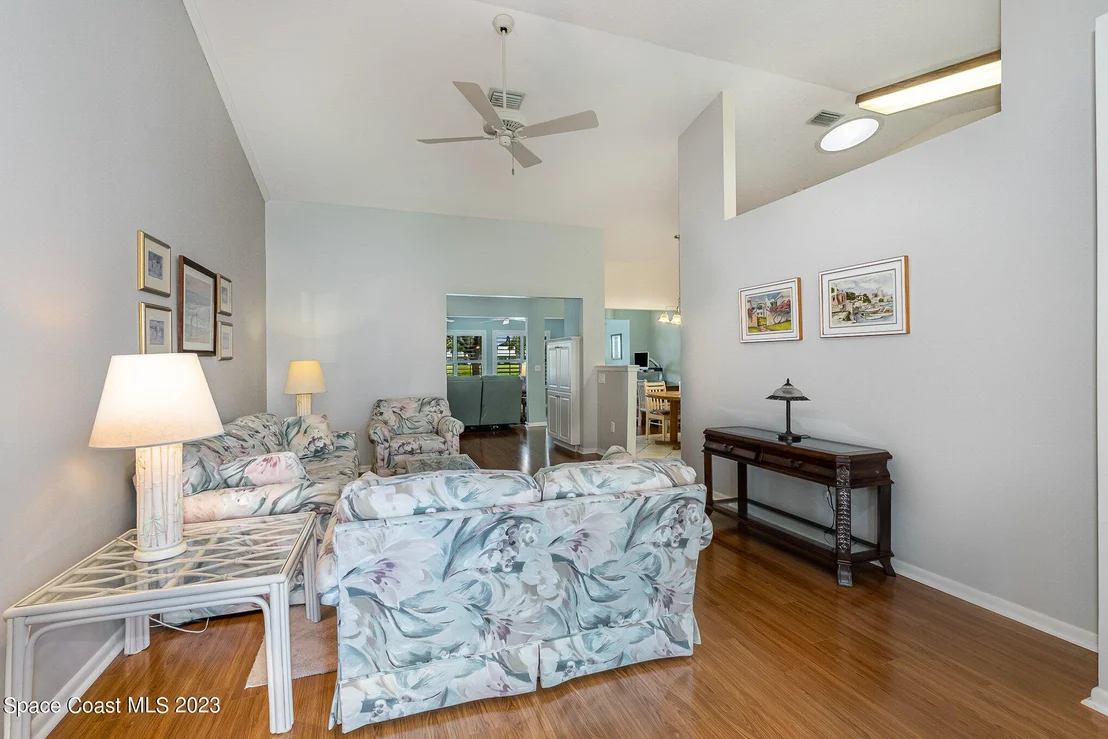 Photo of 1538 Frontier Drive