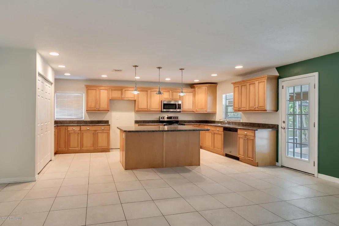 Photo of 156 Nebraska Circle
