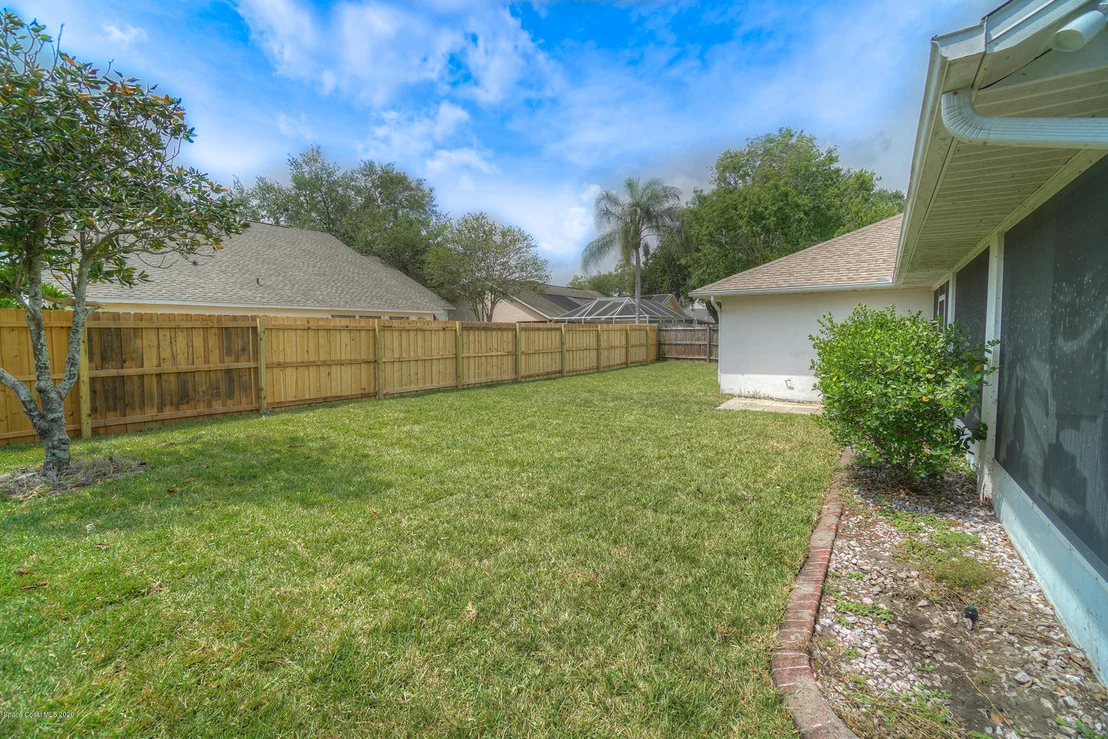 Photo of 925 Pelican Lane