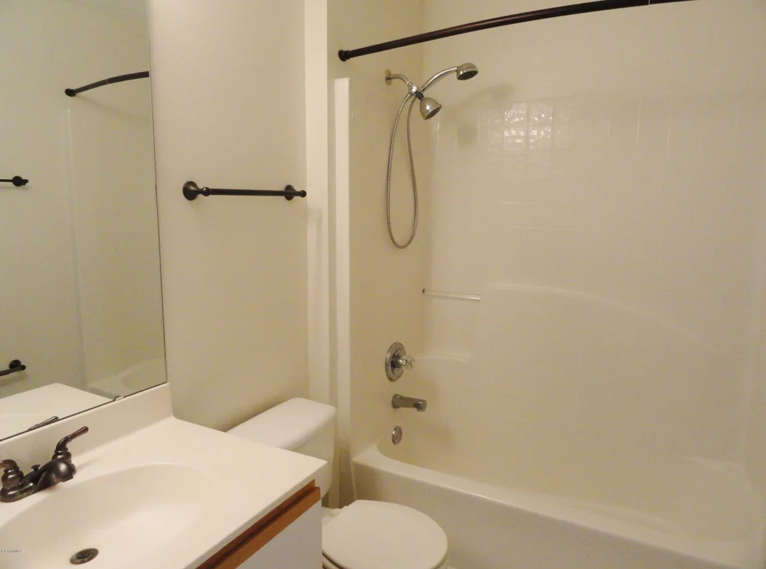 Photo of 1756 Vista Lake Circle
