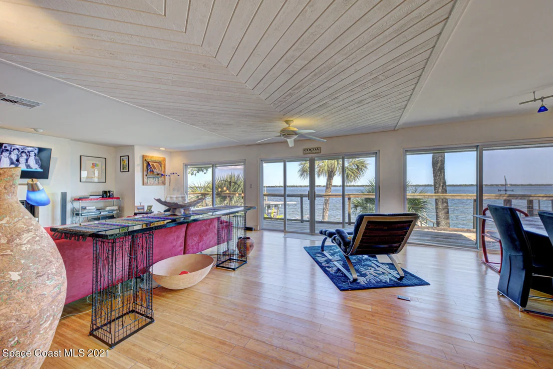 Photo of 2006 N Indian River Drive