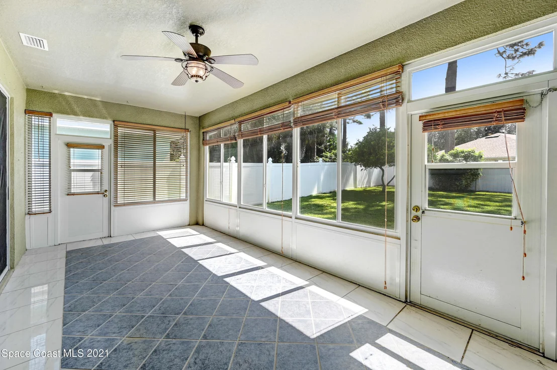 Photo of 312 Waterside Circle
