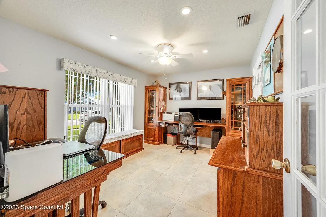 Photo of 411 Wenthrop Circle