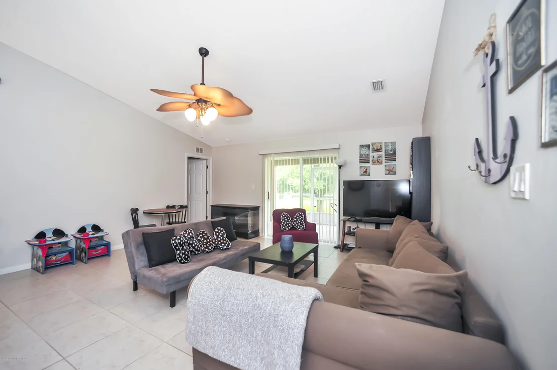 Photo of 6229 Alden Avenue