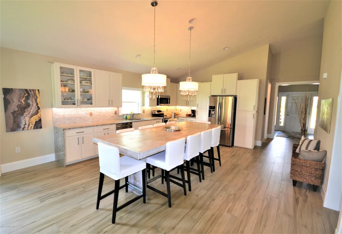 Photo of 960 Fiddleleaf Circle