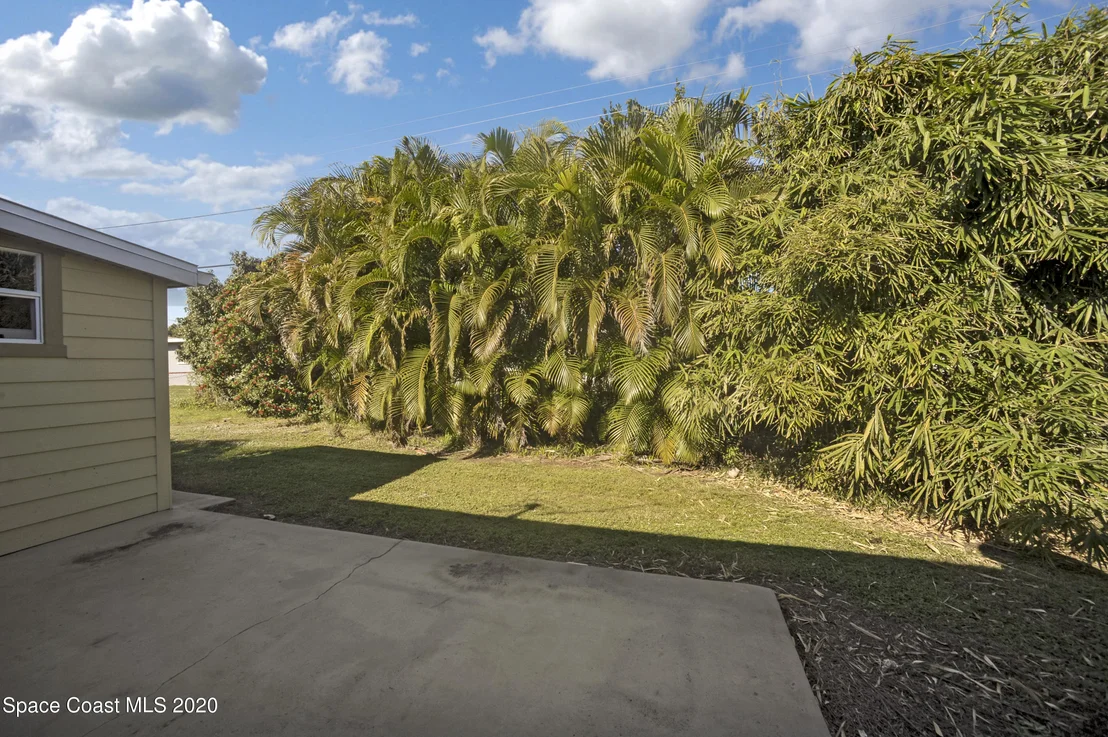Photo of 1214 VASSAR Lane