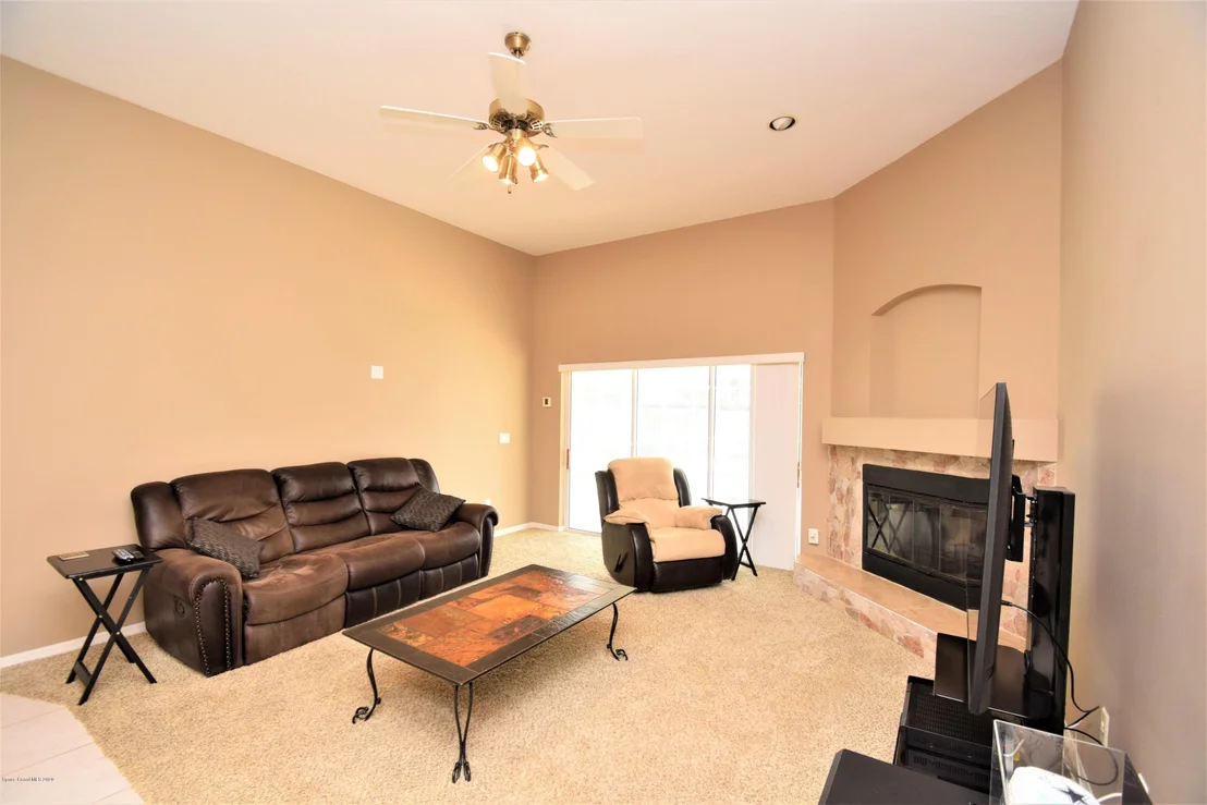 Photo of 2181 Weatherly Avenue