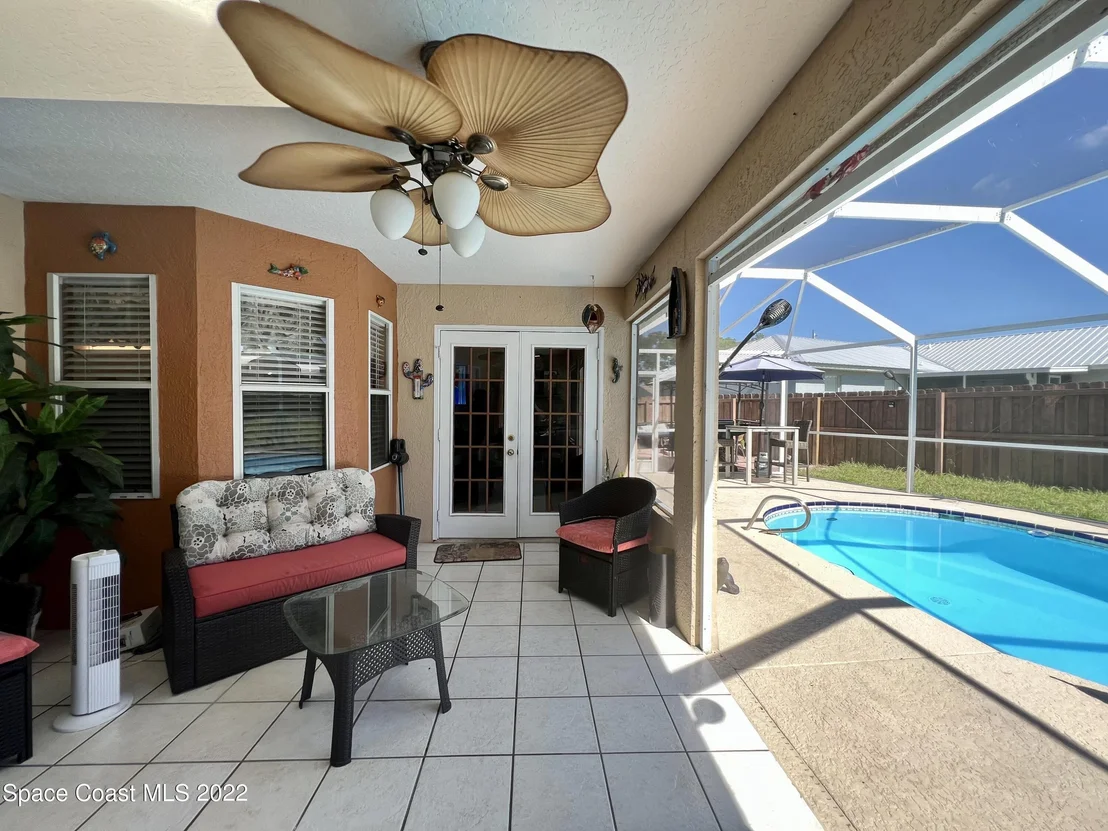 Photo of 6553 Cedar Avenue