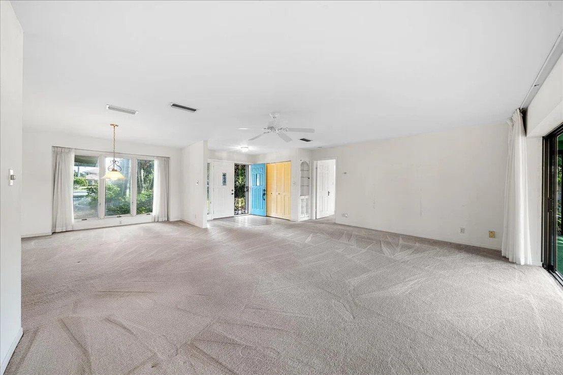 Photo of 1748 Bay Shore Drive