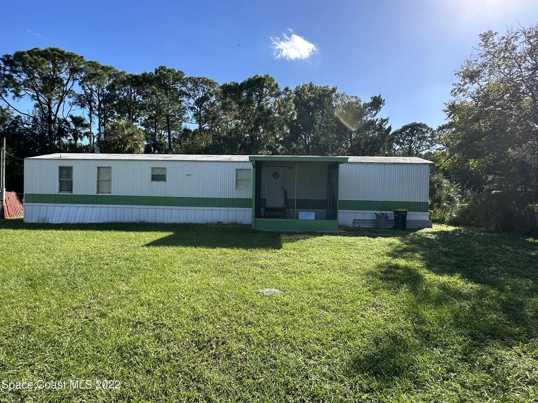 Photo of 305 Wixie Street