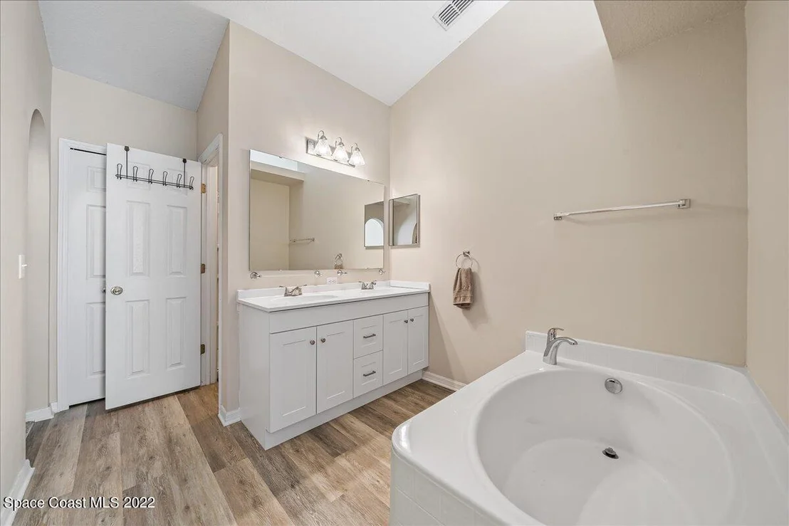Photo of 1362 Sorento Circle