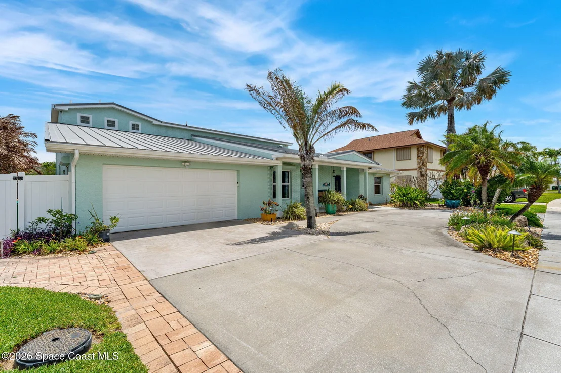 Photo of 310 Kent Drive