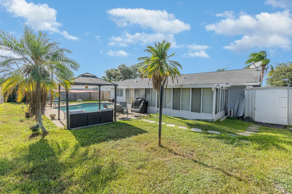 Photo of 1891 Tallpalm Road