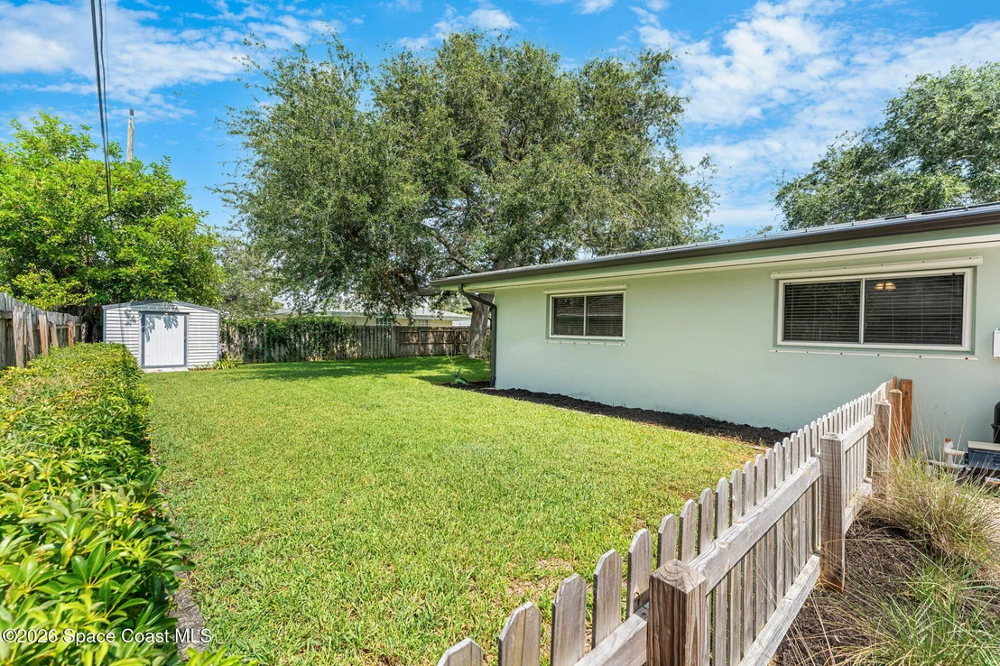 Photo of 545 Seabreeze Drive