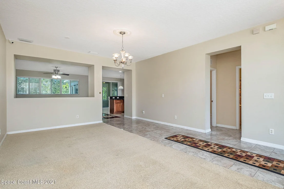 Photo of 3110 Eldron Boulevard SE