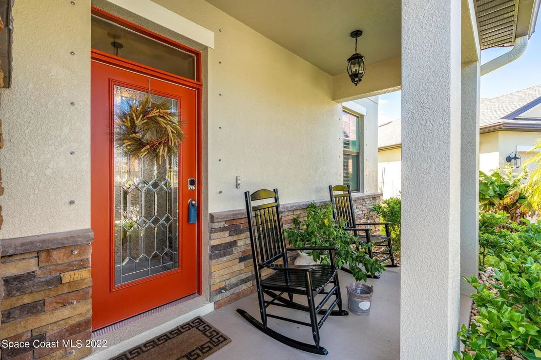Photo of 982 Peta Way