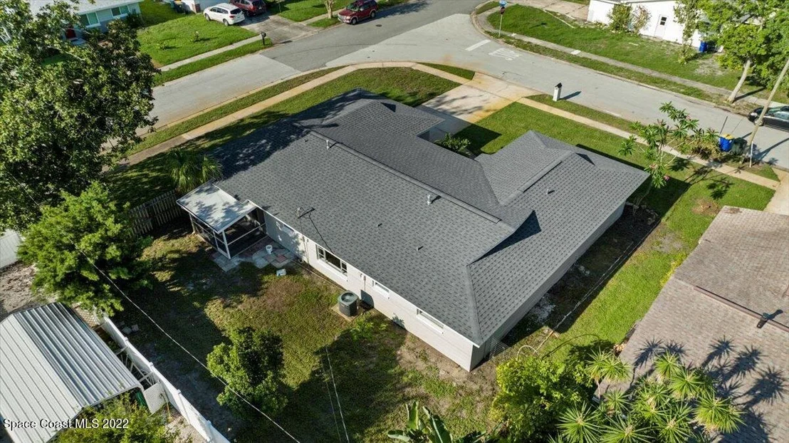 Photo of 893 Midland Road