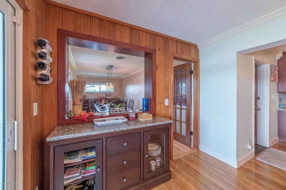 Photo of 1131 Rivermont Drive