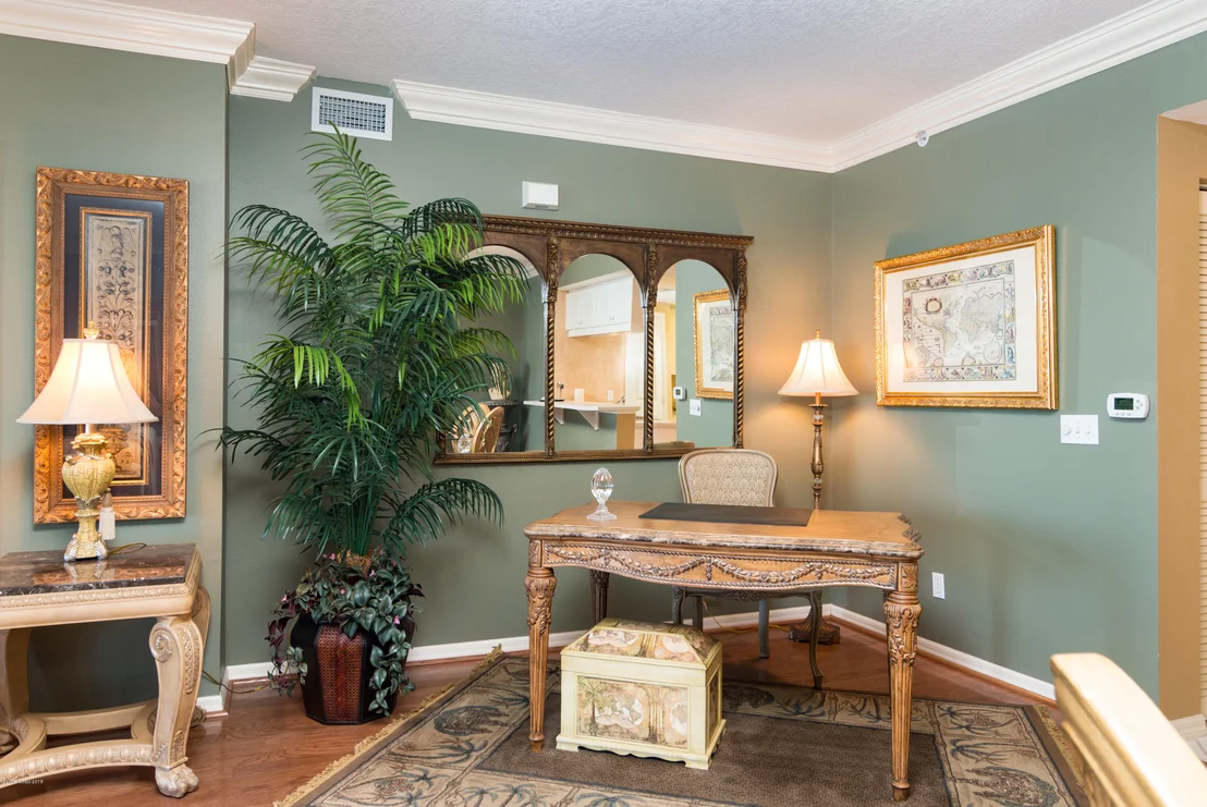 Photo of Unit 405 at 100 Riverside Drive