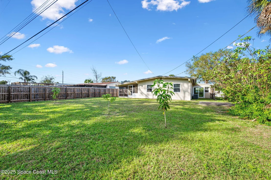 Photo of 907 Espanola Way